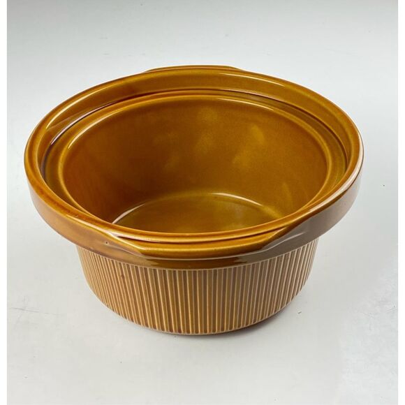 Rival J Crock Pot 5 Quart ROUND Replacement Brown Stoneware Insert Only CH2312 - Picture 1 of 5